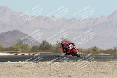 media/Nov-01-2025-CVMA (Sat) [[fc0f7531b8]]/Race 1-Formula Middleweight/